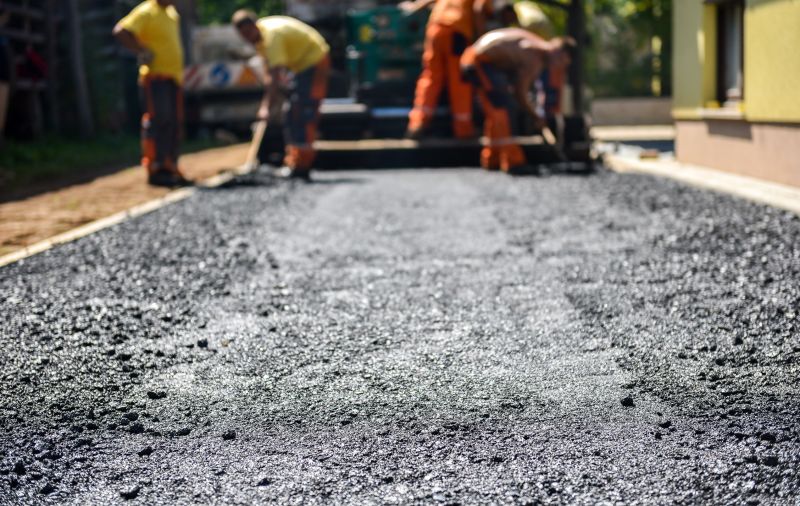 Asphalt Driveway Resurfacing in Tampa, FL
