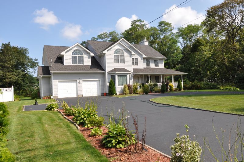 Asphalt Recoating in Tampa, FL